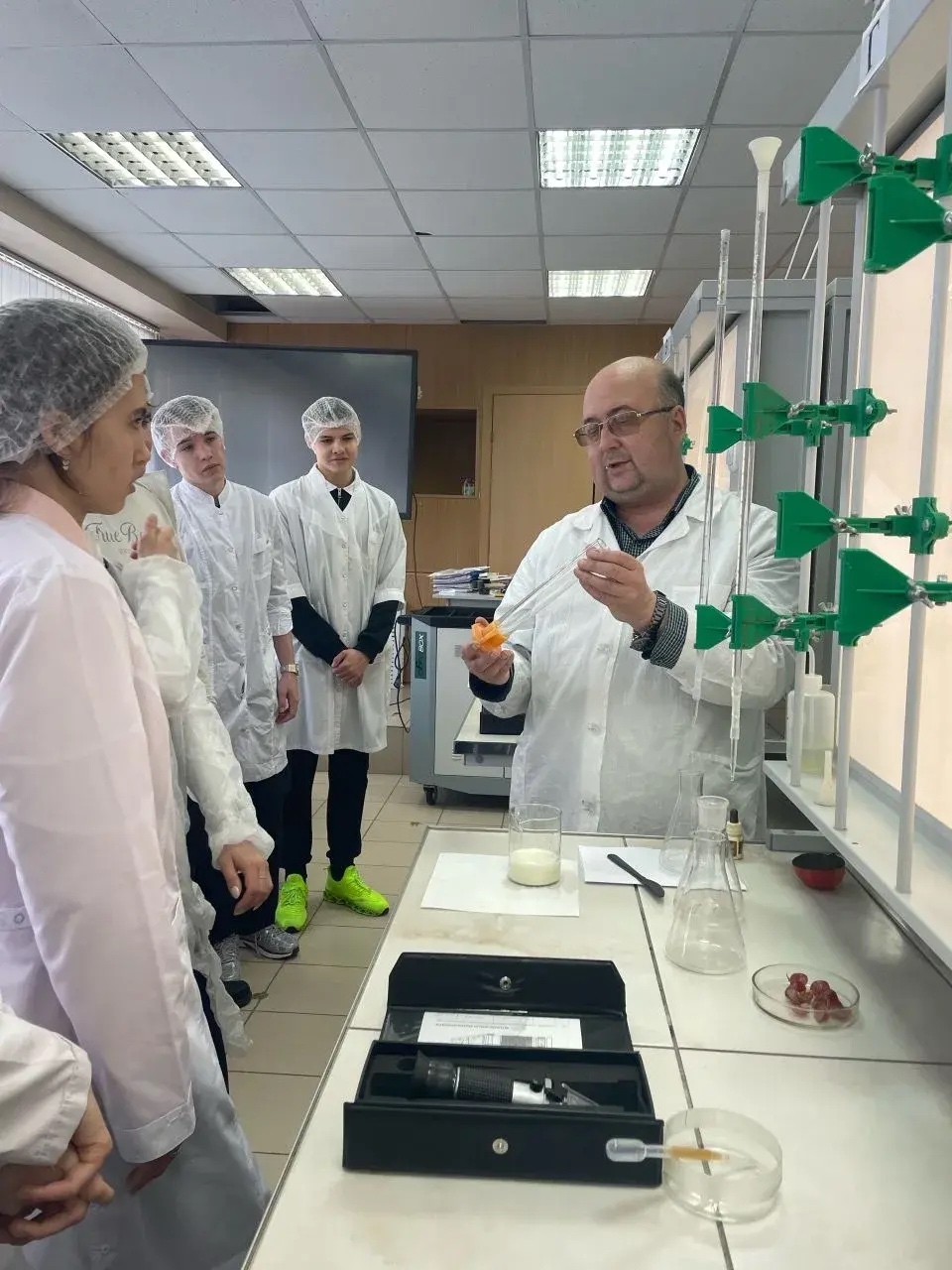 Билет в будущее.