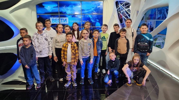 На экскурсии.